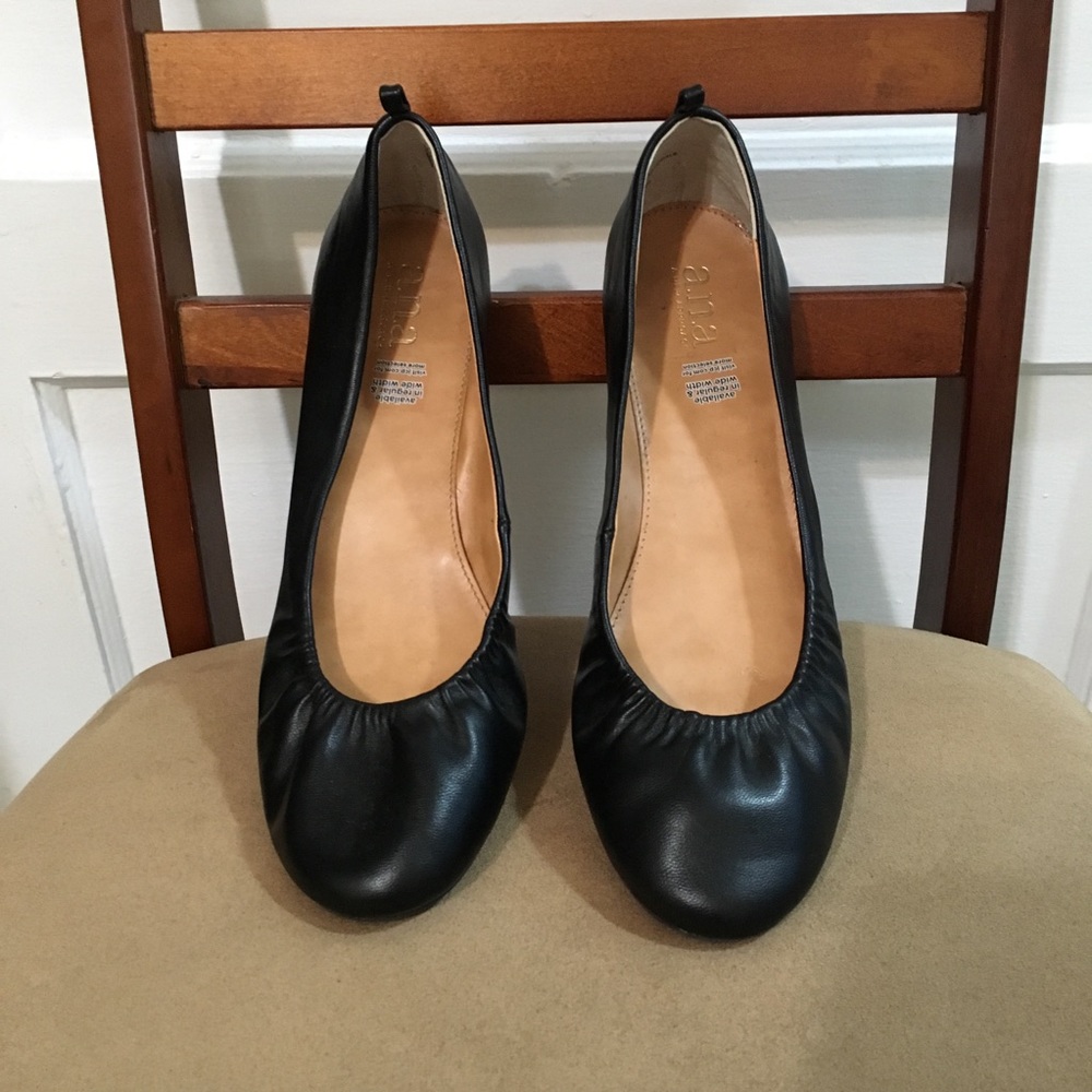 Like New ANA Sicily Ballet Flats